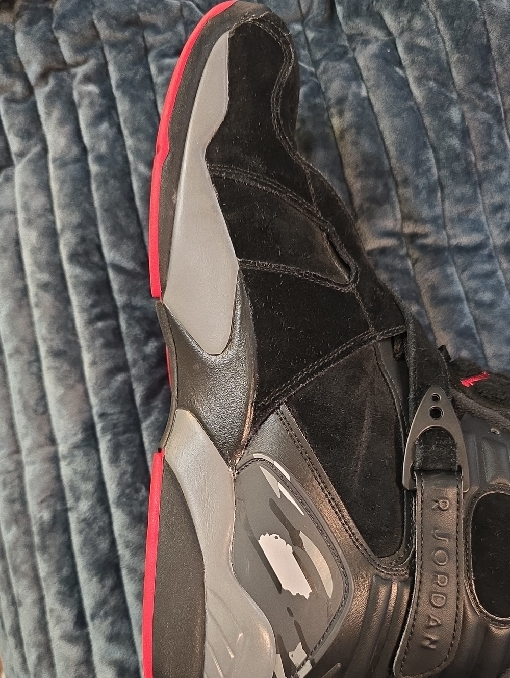 Nike Black and Red Jordan 8 High-Top Sneakers - Picture 8 of 9